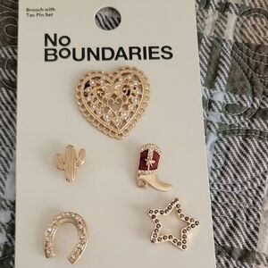 No Boundaries Gold and Red Western Brooch Set